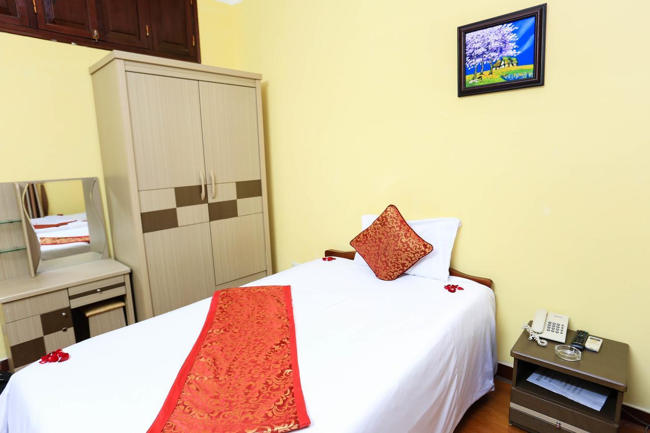 Grand Holiday Hotel 2 Hanoi Exteriör bild